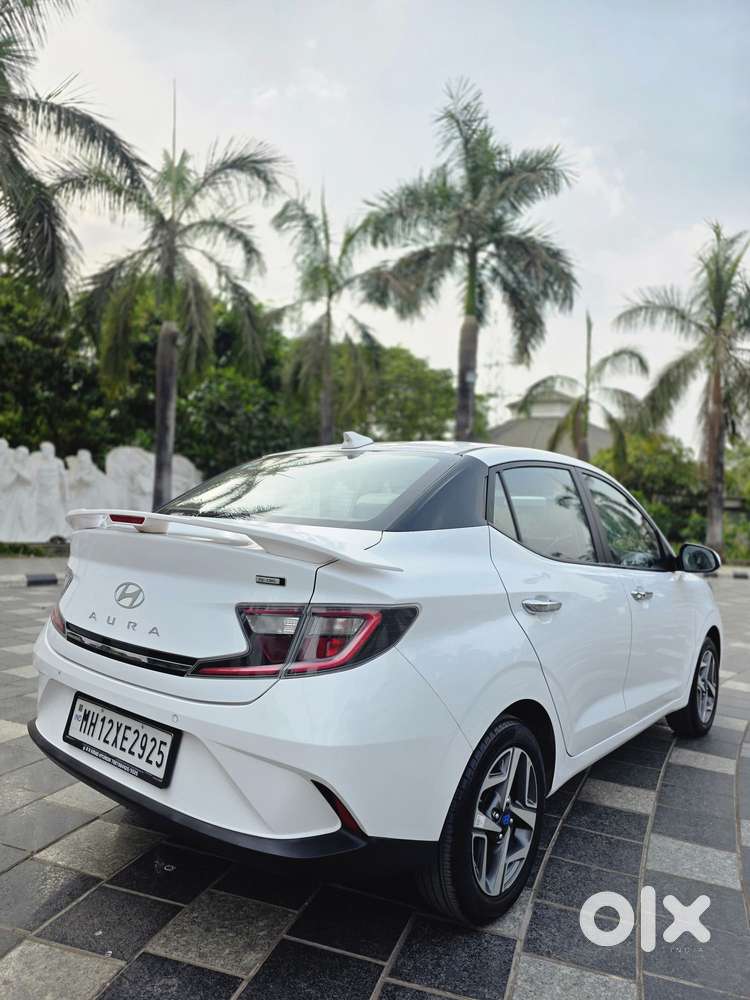 Hyundai Aura 1.2 Sx Cng, 2024, Cng & Hybrids