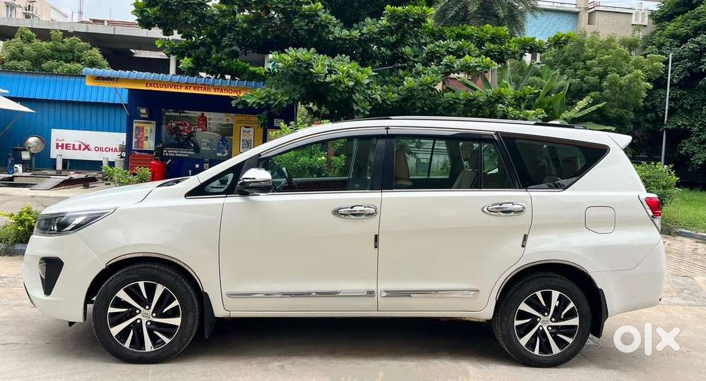 Toyota Innova Crysta 2021