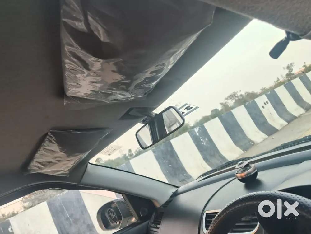 Maruti Suzuki Swift 2017 Petrol 79000 Km Driven