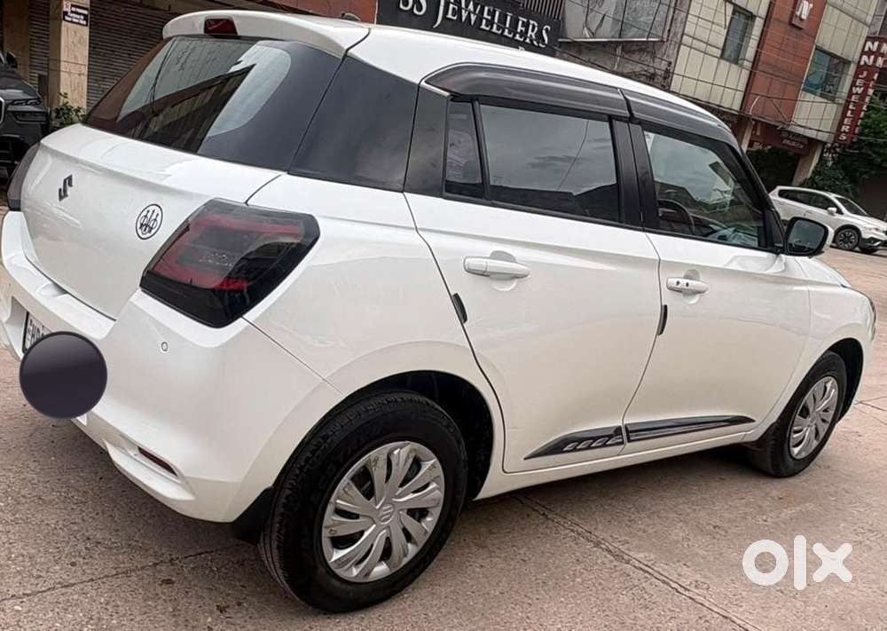 Maruti Suzuki Swift Vxi Ags, 2024, Petrol