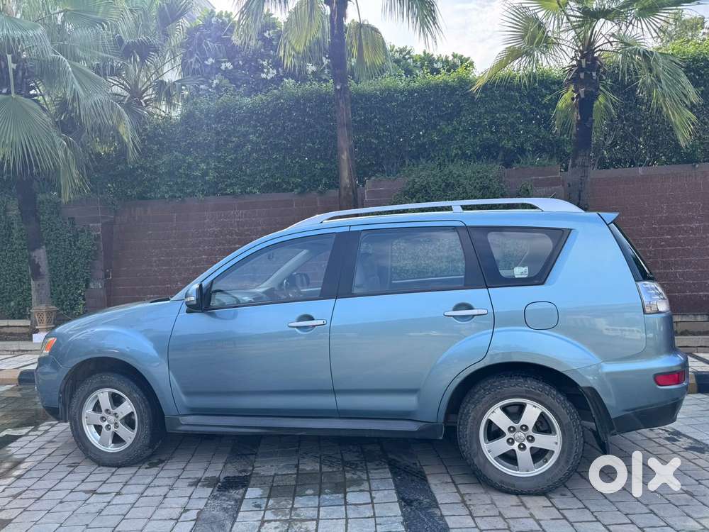 Mitsubishi Outlander 2.4 Mivec, 2011, Petrol