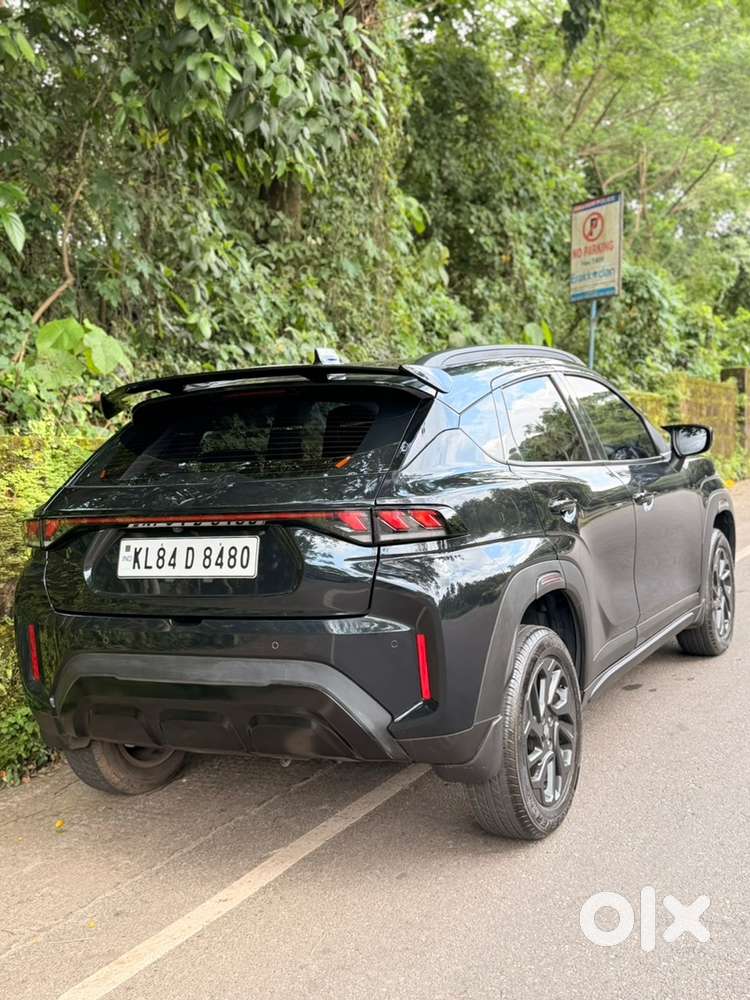 Maruti Suzuki Fronx Black Automatic Single Used