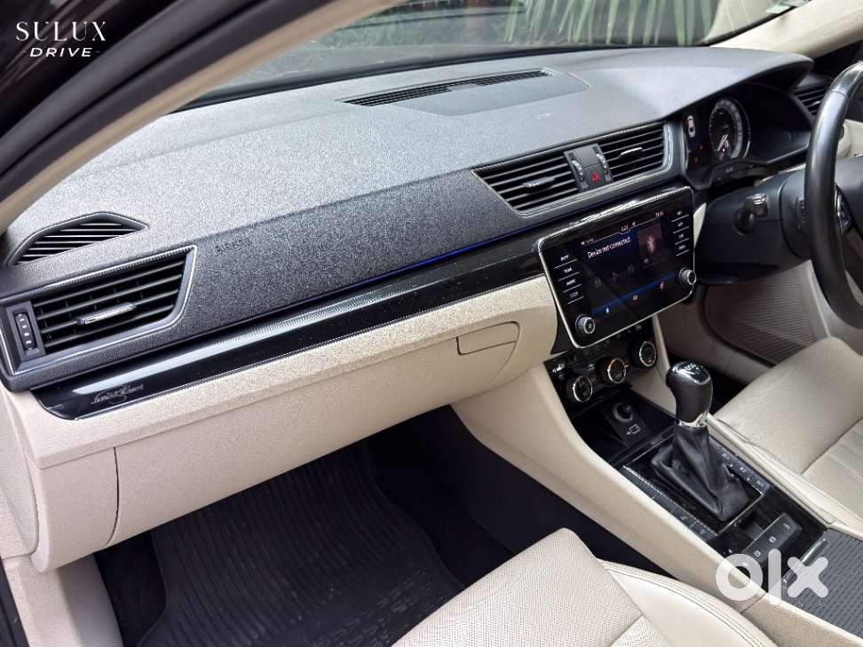 Skoda Superb 2.0 L&k Tsi At, 2021, Petrol