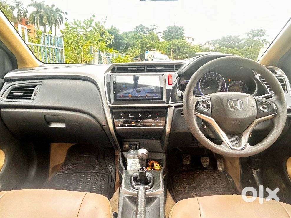 Honda City V Mt Exclusive, 2015, Petrol
