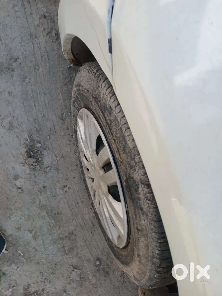 Maruti Suzuki Dzire 2018 Petrol 65000 Km Driven