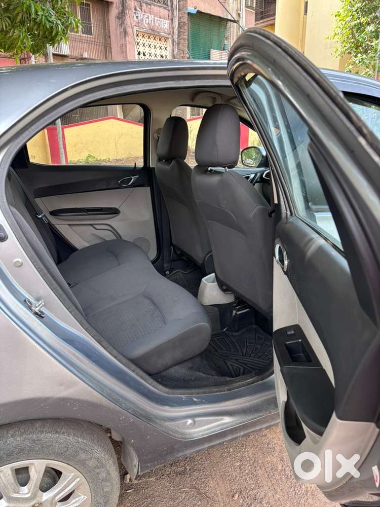 Tata Tiago Petrol 2018