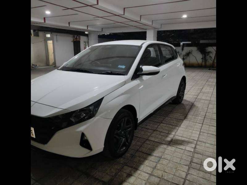 Hyundai I20 Sportz 1.2 Ivt, 2022, Petrol