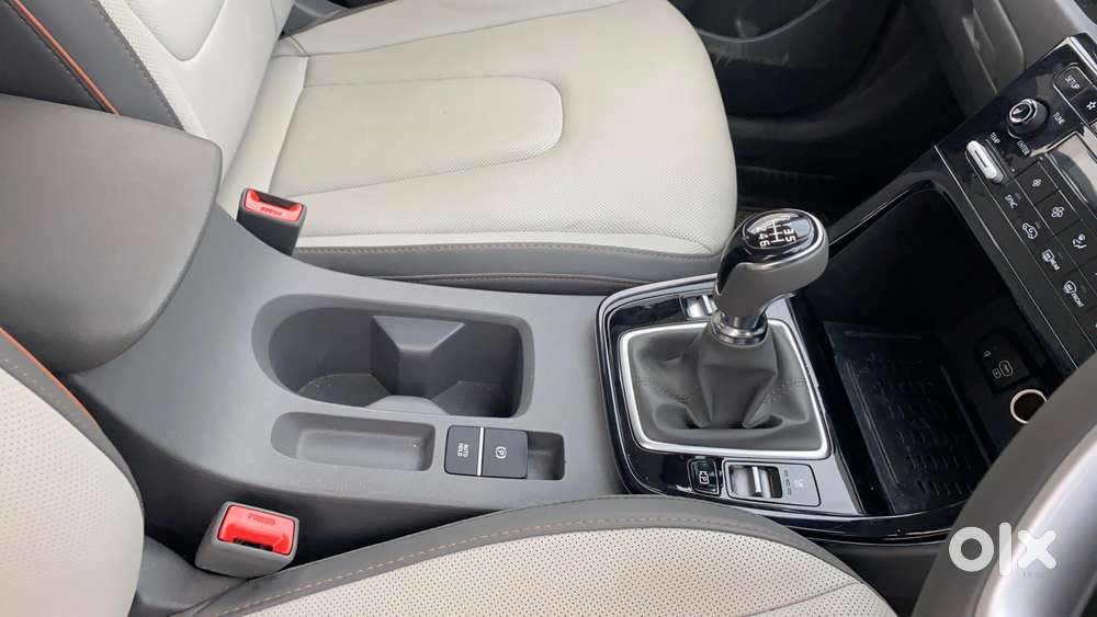 Hyundai Creta 1.5 Sx (o) Ivt Petrol, 2024, Petrol