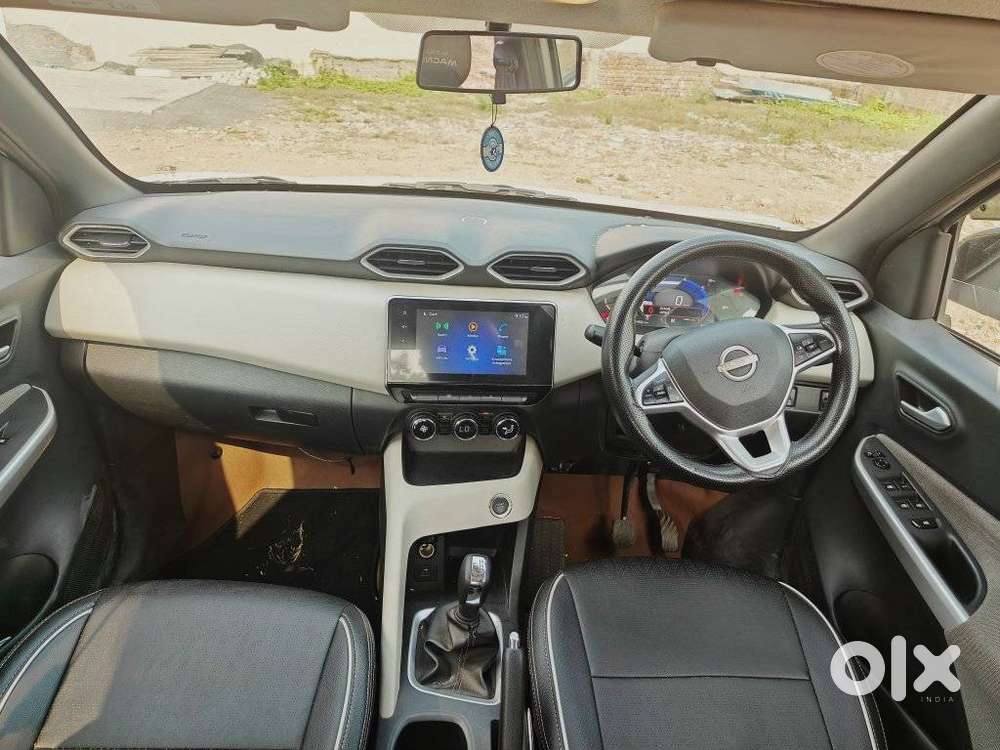 Nissan Magnite 1.0 Xv, 2024, Petrol