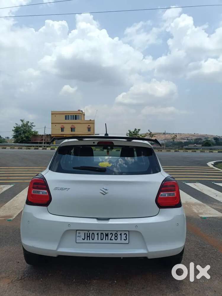 Maruti Suzuki Swift 2019 Petrol 64000 Km Driven