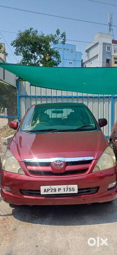 Toyota Innova 2.5 G (diesel) 8 Seater, 2006, Diesel