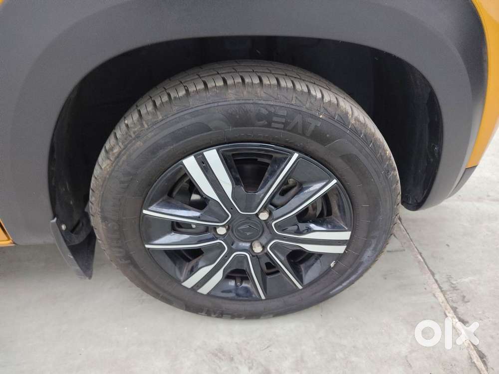 Renault Kwid 1.0 Climber (o) Dual Tone, 2024, Petrol