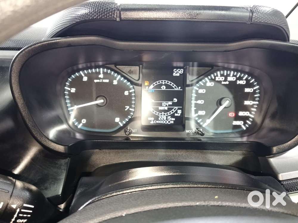 Tata Altroz Xm Plus Petrol, 2021, Petrol