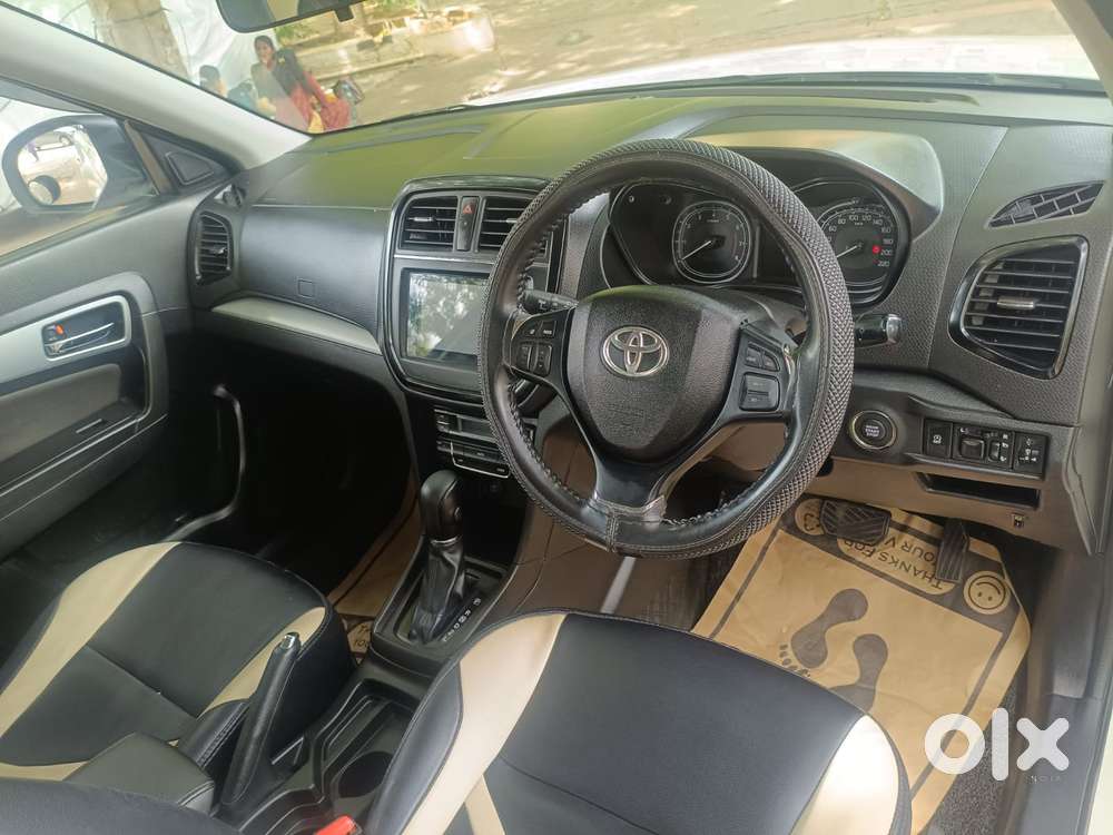 Toyota Urban Cruiser Cruiser High, 2021, Petrol
