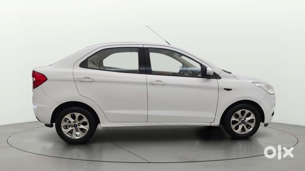 Ford Figo Aspire Titanium Plus At Petrol, 2017, Petrol