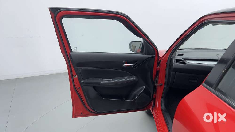 Maruti Suzuki Swift Vvt Vxi, 2021, Petrol