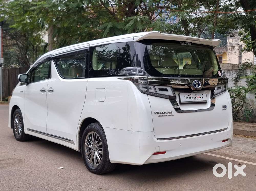 Toyota Vellfire Vip – Executive Lounge, 2022, Cng & Hybrids