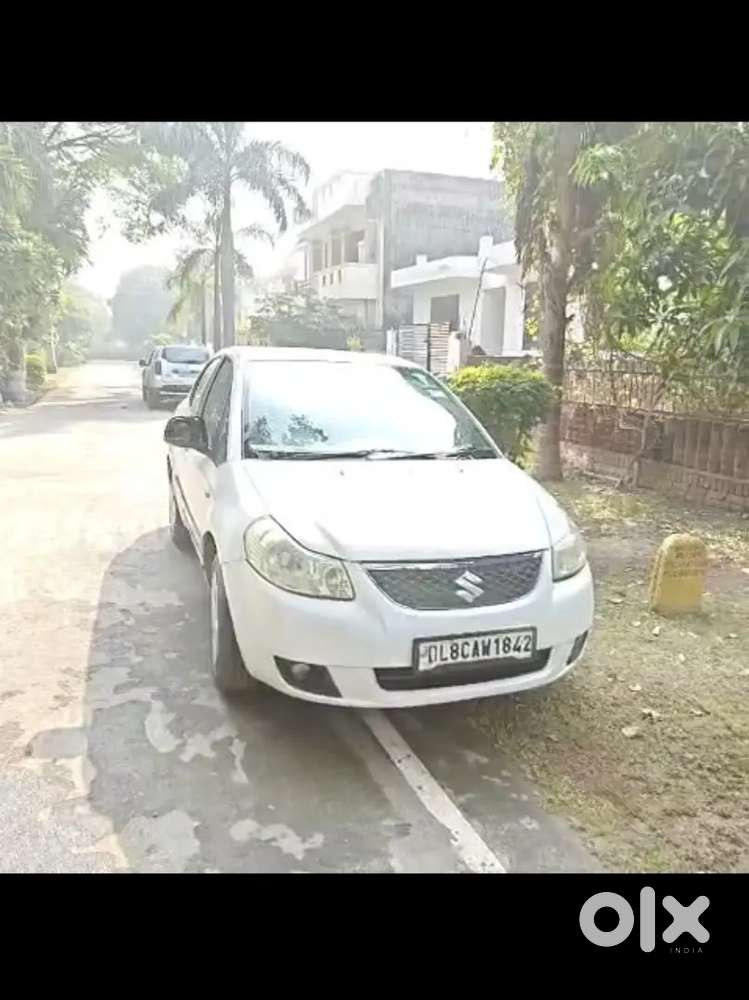 Maruti Suzuki Sx4 2011