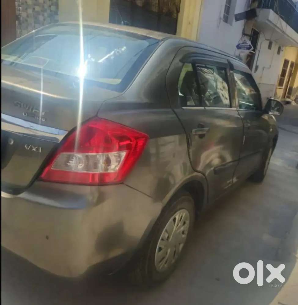 Maruti Suzuki Swift Dzire 2016 Petrol 93000 Km Driven