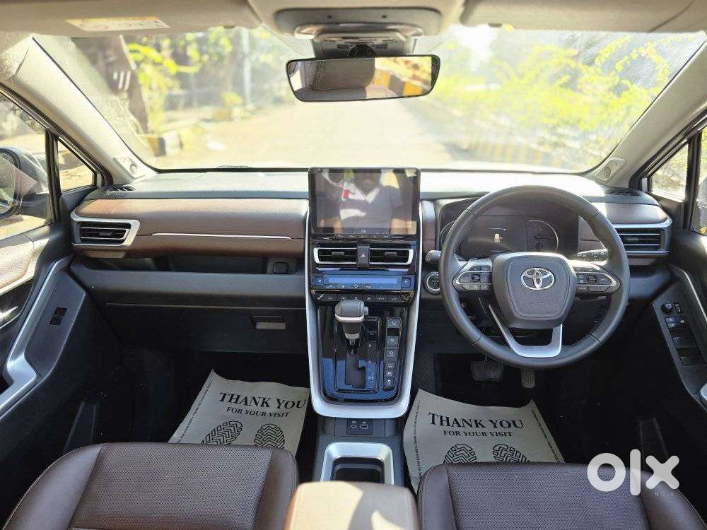 Toyota Innova Hycross 2.0 Zx (o) Hybrid 7 Str, 2024, Petrol