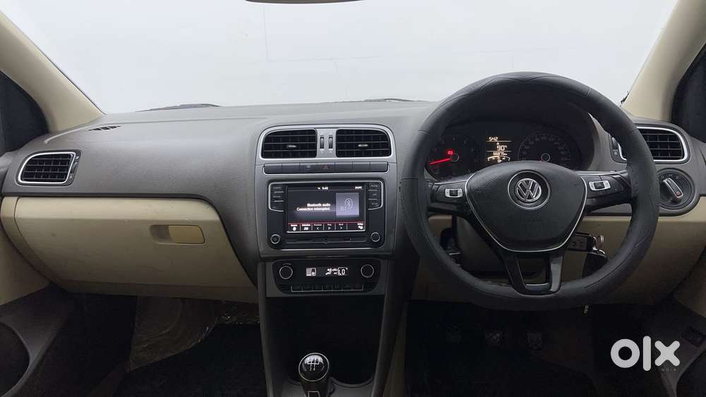 Volkswagen Vento 1.6 Highline, 2019, Petrol
