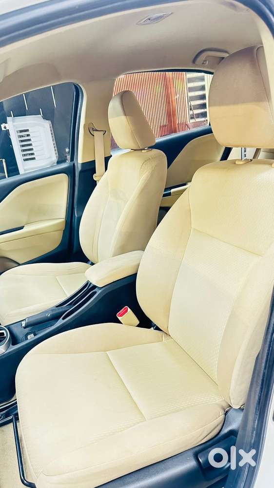 Honda City V At I-vtec, 2018, Petrol