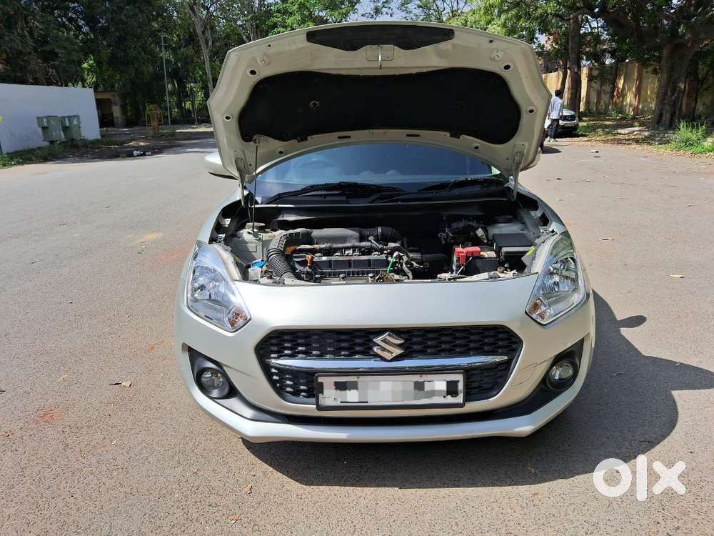Maruti Suzuki Swift Vxi + Manual, 2023, Petrol