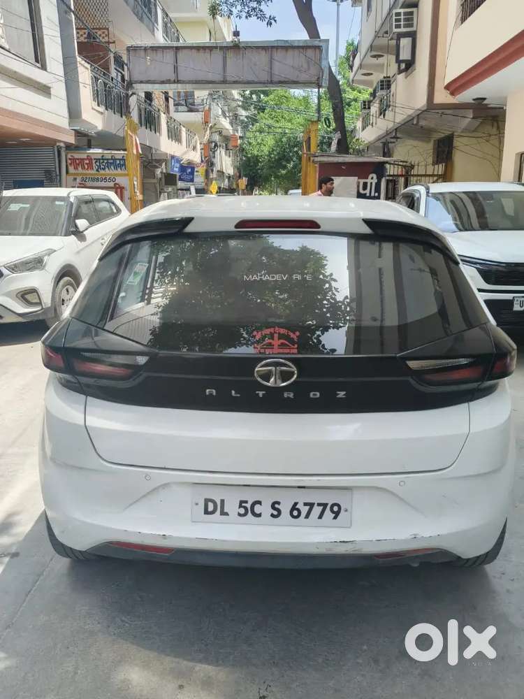 Tata Altroz 2021 Petrol 49545 Km Driven