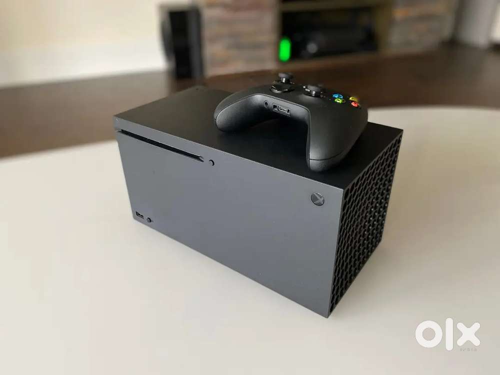 Xbox series X brand new condition full box kit Available like New