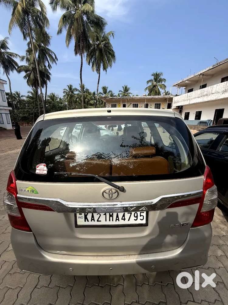 Toyota Innova 2015 Diesel Well Maintained
