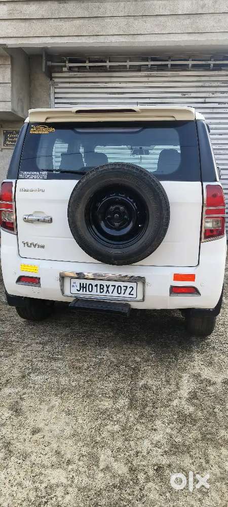 Mahindra Tuv 300 2016 Diesel 85000 Km Driven