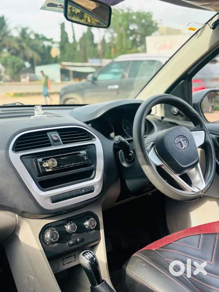 Tata Tiago 1.2 Revotron Xm, 2018, Petrol