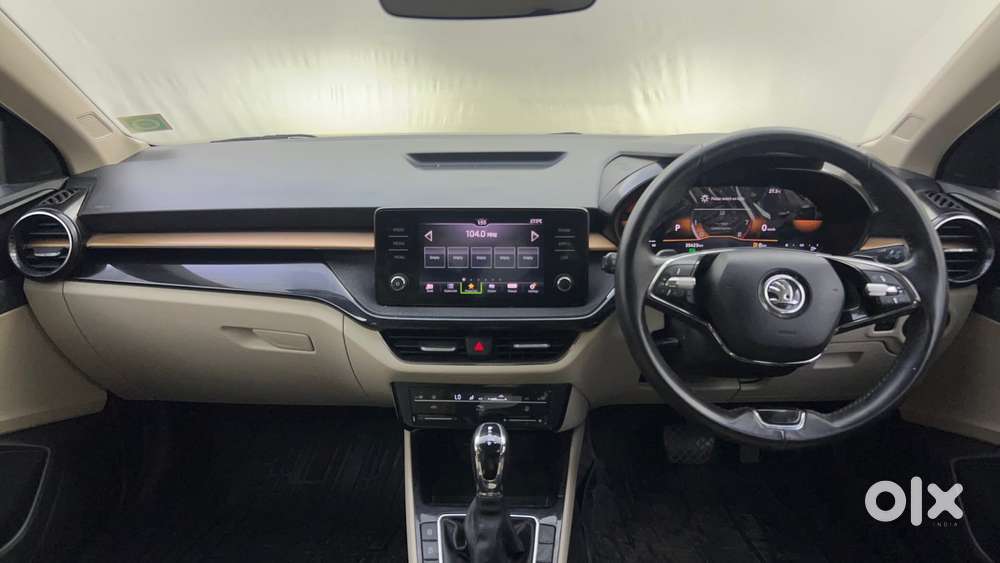 Skoda Slavia Style 1.5l Tsi Dsg, 2022, Petrol