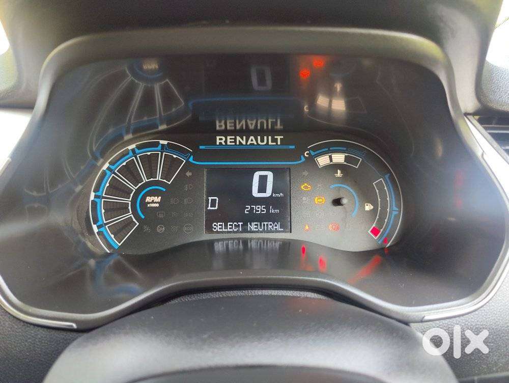 Renault Triber Rxz Easy-r Amt, 2023, Petrol