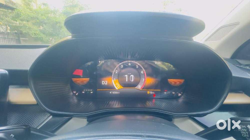 Skoda Slavia 1.0 Tsi Style At, 2023, Petrol