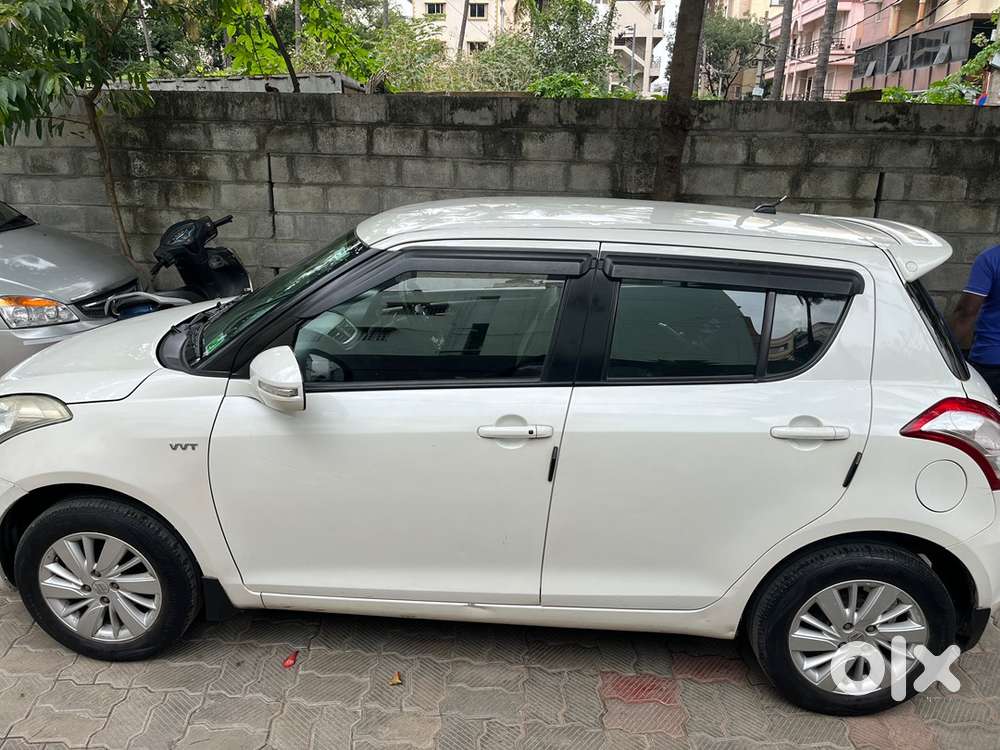 Swift Maruti Suzuki 2015