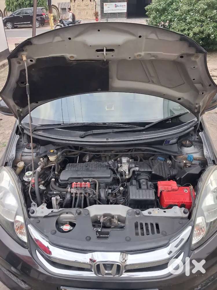 Honda Amaze 2017 Cng & Hybrids 67000 Km Driven