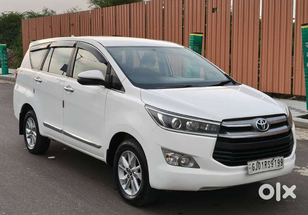 Toyota Innova Crysta 2.4 Vx Mt, 2016, Diesel