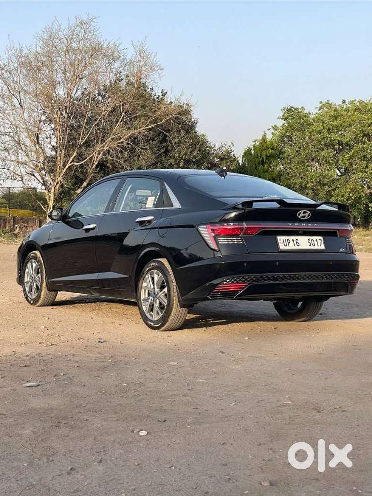 Hyundai Verna Sx(o) Petrol At, 2025, Petrol