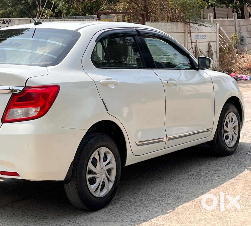 Maruti Suzuki Swift Dzire 1.3 Vxi, 2023, Cng & Hybrids