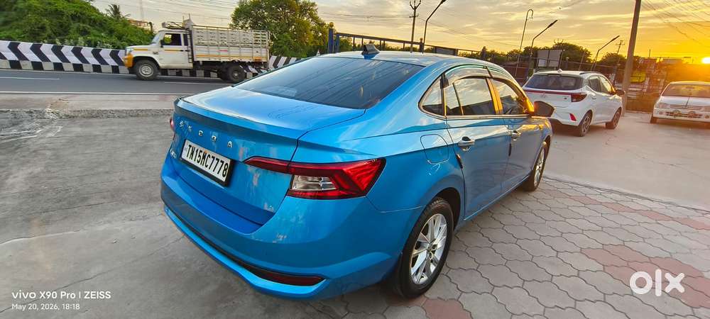 Skoda Slavia 1.0 Ambition Tsi, 2022, Petrol