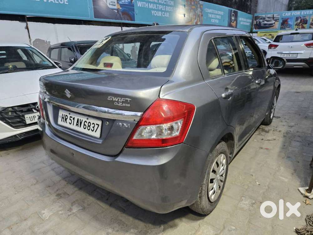 Maruti Suzuki Swift Dzire 1.2 Vxi Bsiv, 2013, Petrol