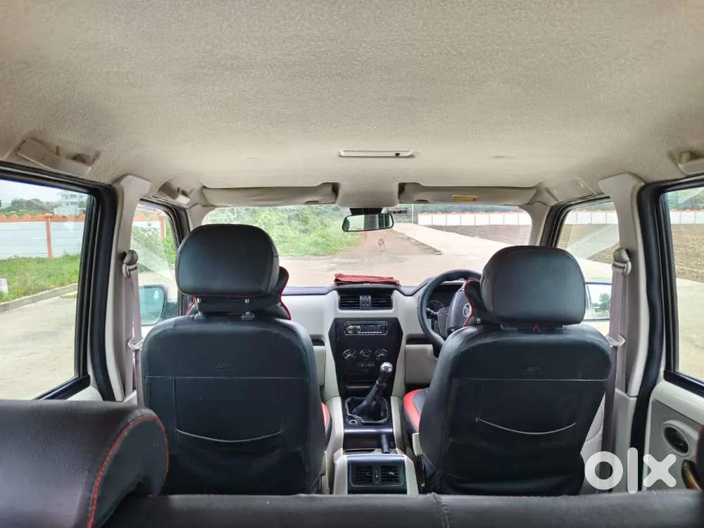 Mahindra Scorpio 2015