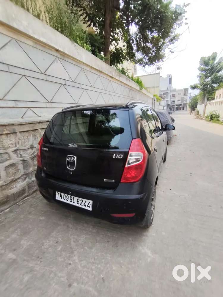 Hyundai I10 2012 Petrol 180000 Km Driven