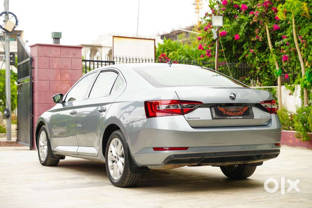 Skoda Superb 2.0 L&k Tsi At, 2018, Petrol