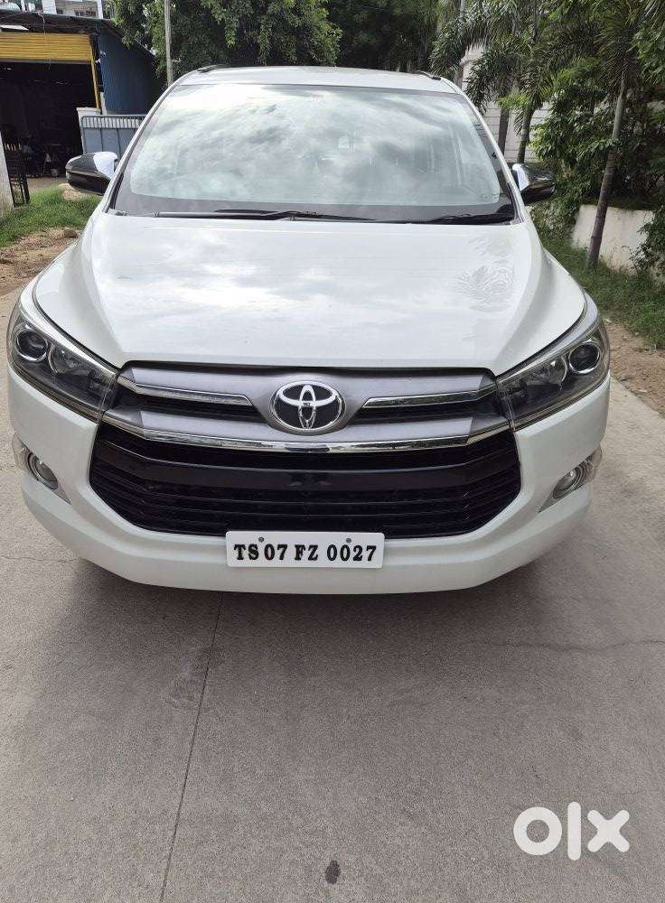 Toyota Innova Crysta 2.8z Automatic, 2018, Diesel