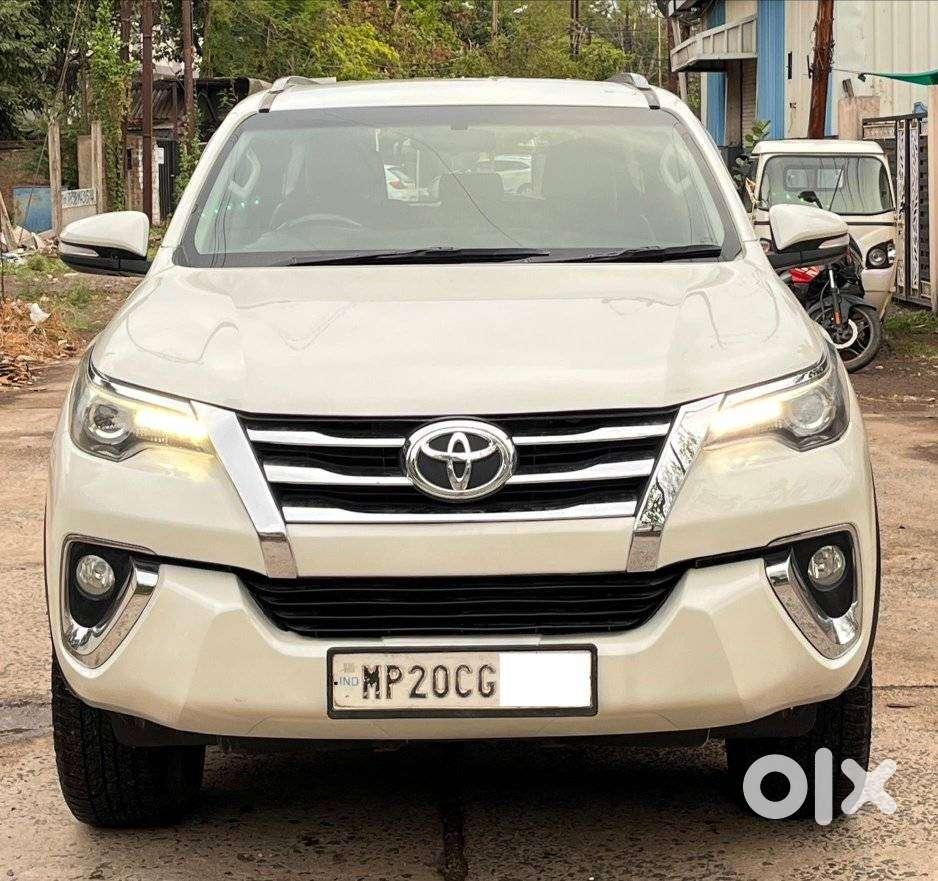 Toyota Fortuner 4x2 At 2.8 Diesel, 2017, Diesel