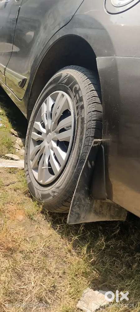 Maruti Suzuki Dzire 2022 Petrol 92000 Km Driven