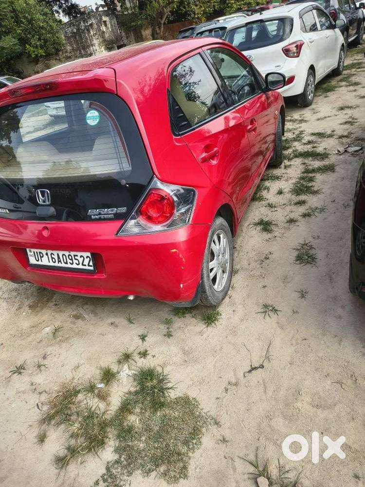Honda Brio V Automatic, 2013, Petrol