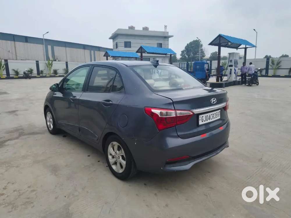 Hyundai Xcent 2017 Petrol 118000 Km Driven Petrol/cng Good